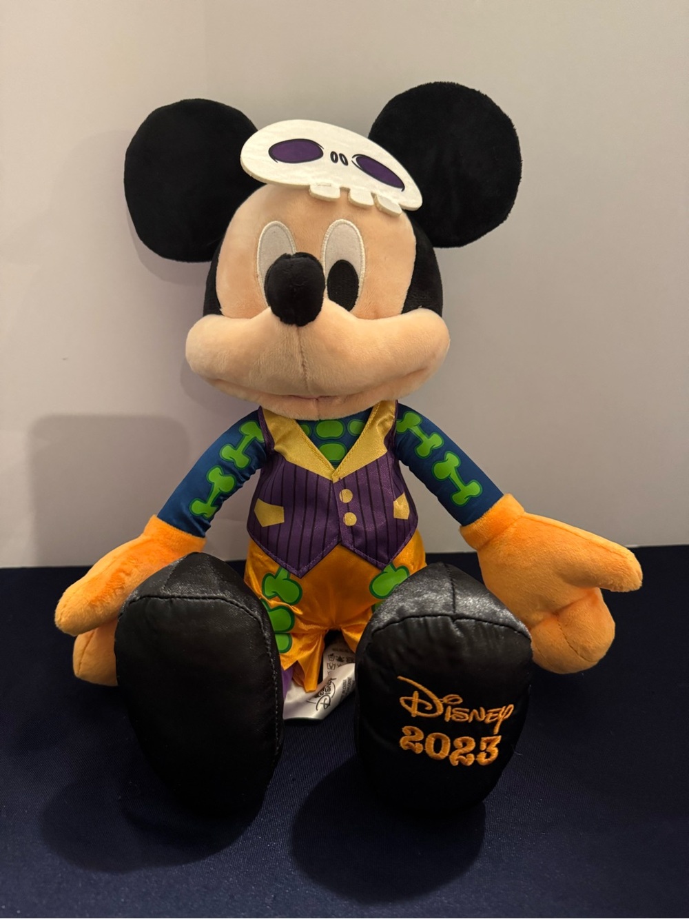 Disney Mickey Mouse 15” Glow in the Dark Plush Halloween 2023 Skeleton Costume